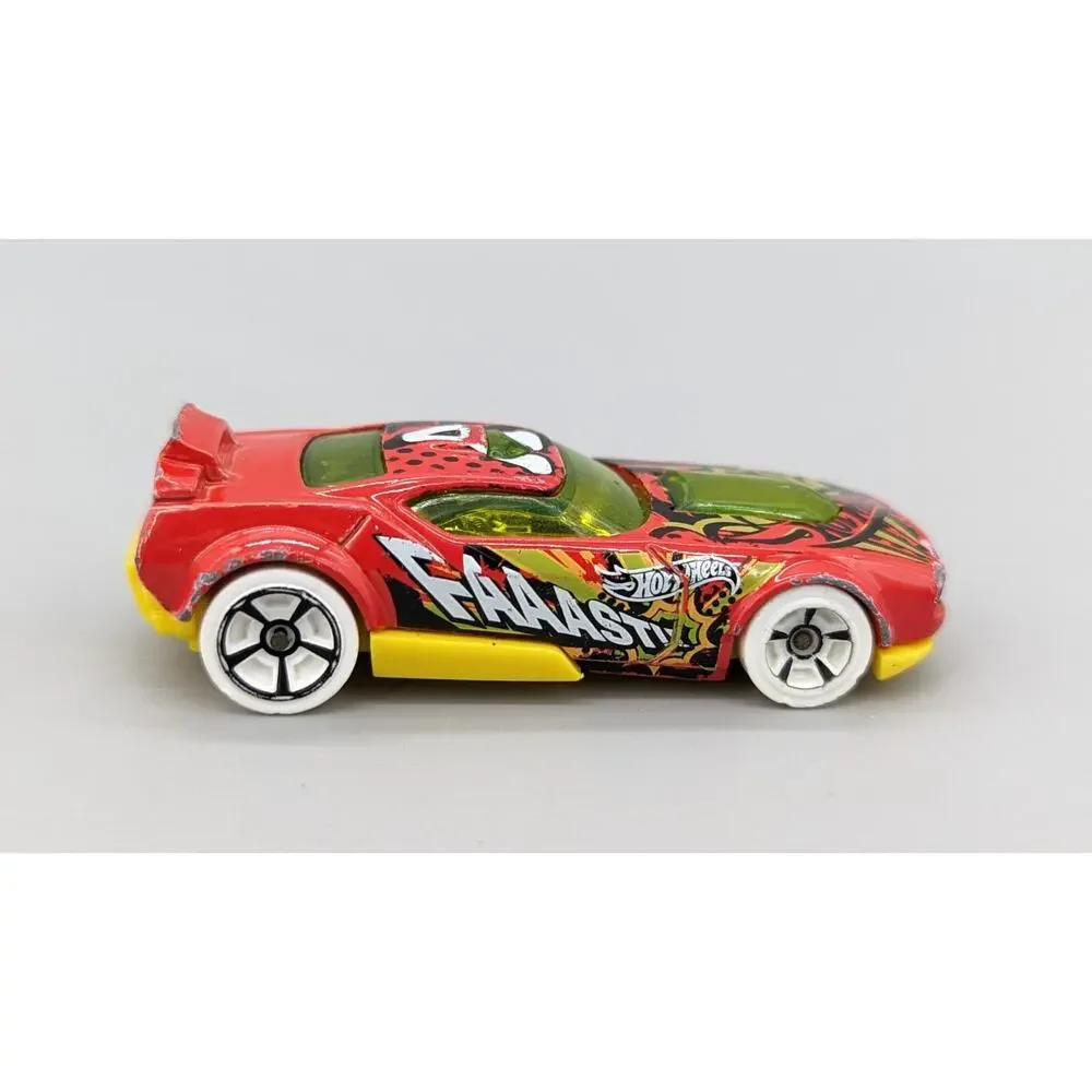 Mattel Hot Wheels Red & Yellow Fast Fish 1:64 Diecast Car Toy Collectible